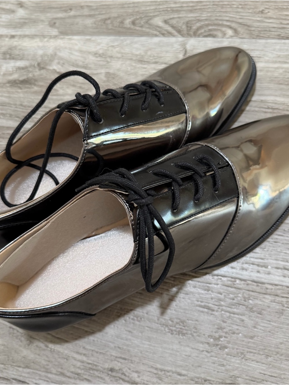 Nine West Hyida Metallic Silver Lace-Up Oxford Shoes Size 9 - Picture 3 of 6